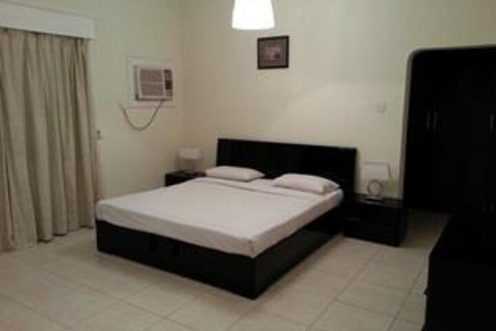 Sunshine Suites Hotel