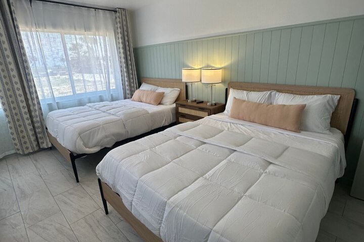 Room 9 of 23