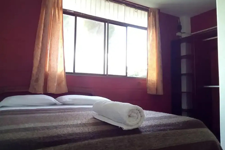 Room 2 of 19