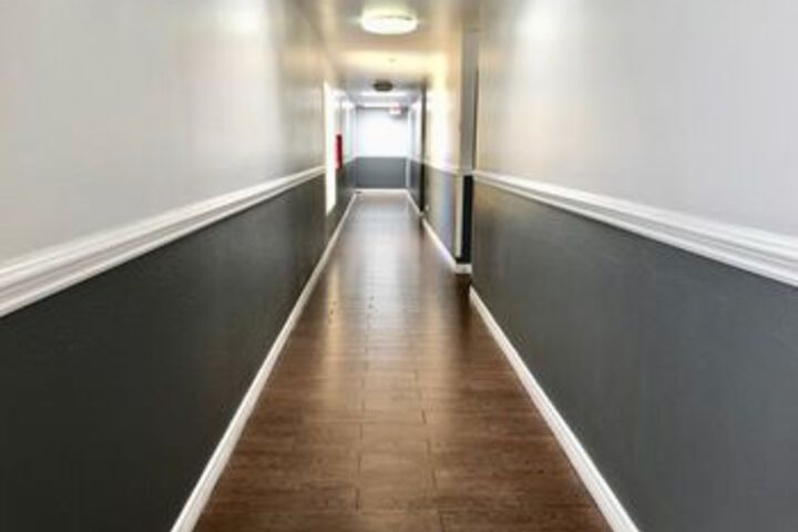 Ballroom/Hall 52 of 64