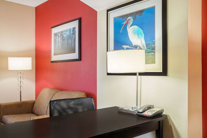 Room amenity
