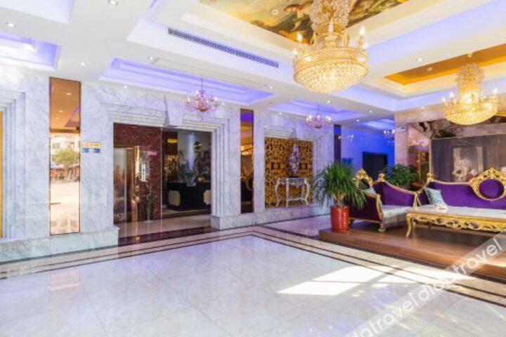 Hotel Interior 8 of 26