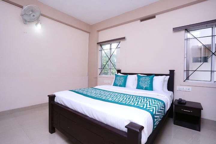 Room 2 of 5