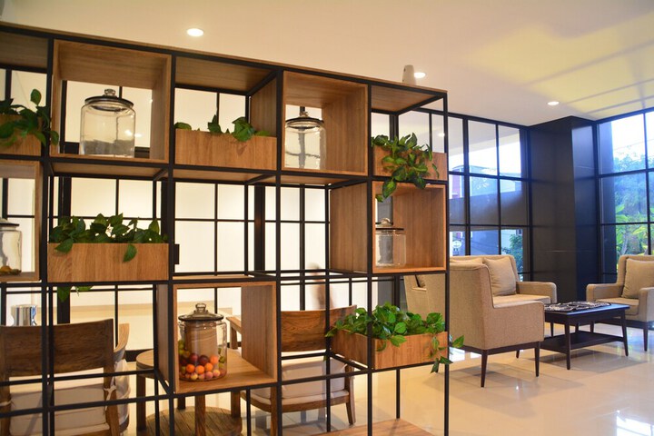 Hotel Interior 11 of 36