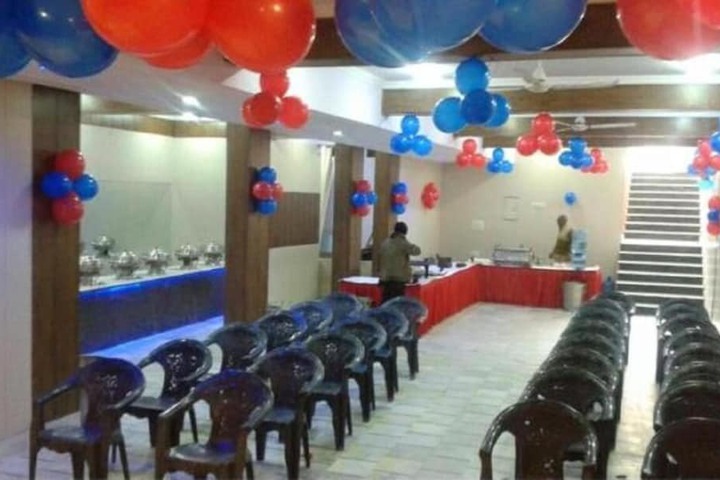 Ballroom/Hall 26 of 32