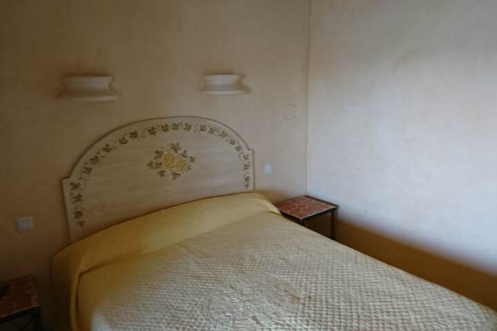 Room 13 of 50