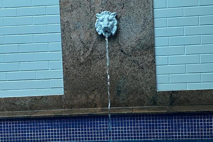 Pool 12 of 21