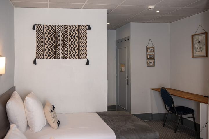 Room 20 of 31