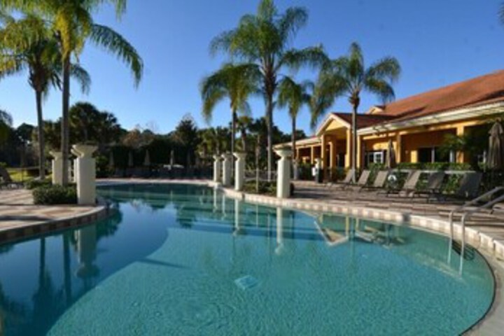 Pool 28 of 43