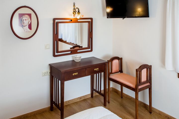 Room 38 of 55