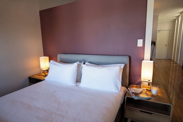 Room 3 of 16