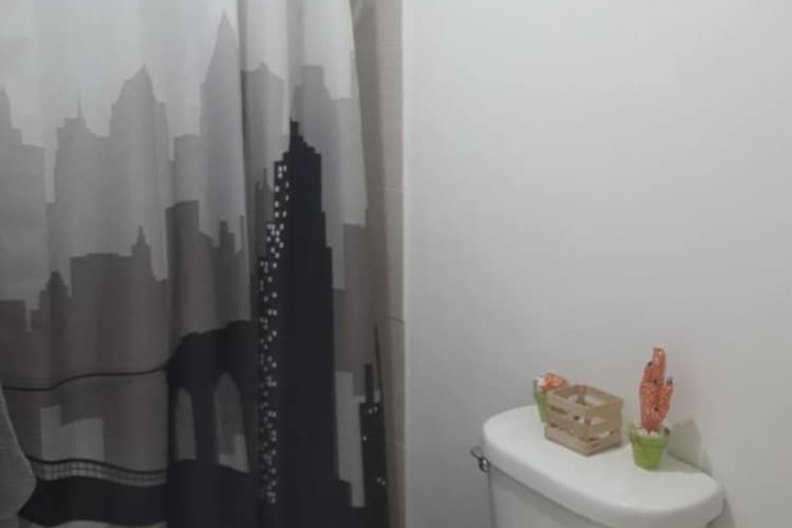 Room 18 of 29