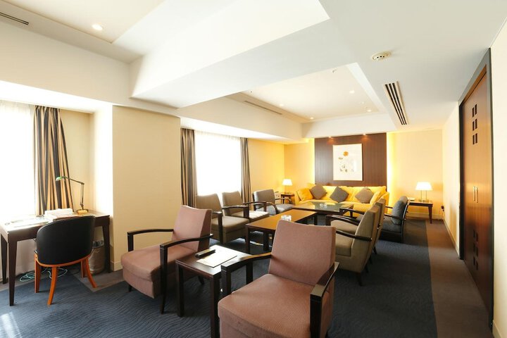Room 30 of 58