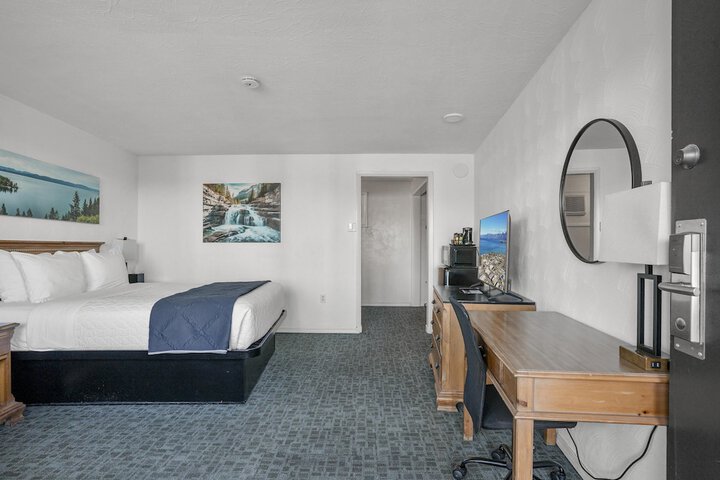 Room 75 of 141