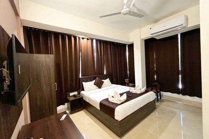 Room 47 of 99