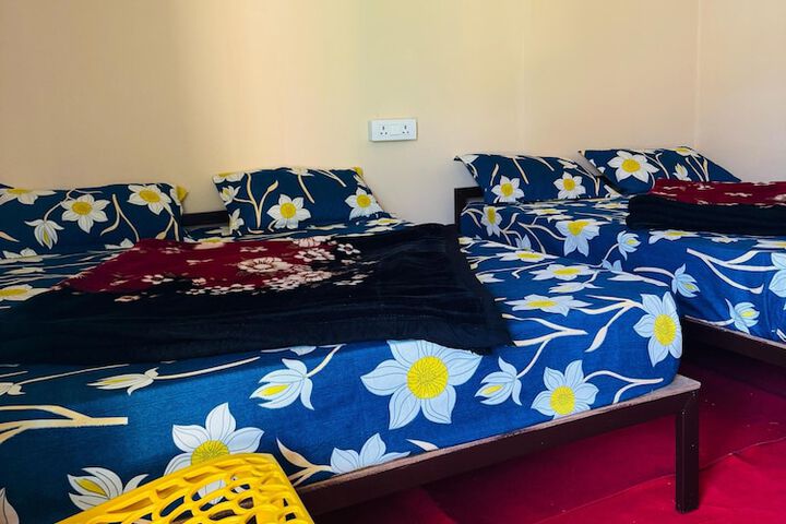 Room 3 of 11