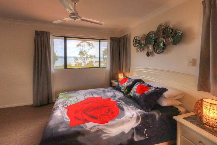 Room 4 of 26
