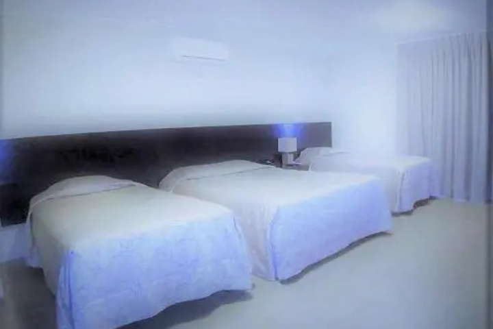 Room 3 of 19