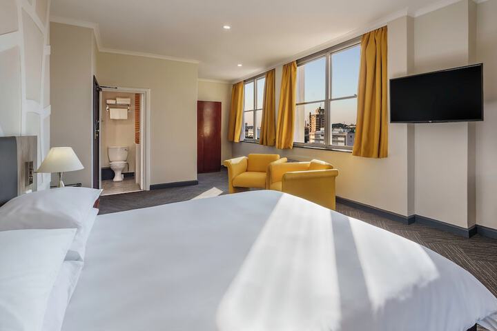 Room 21 of 68