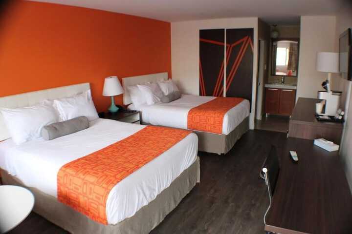 Room 14 of 15
