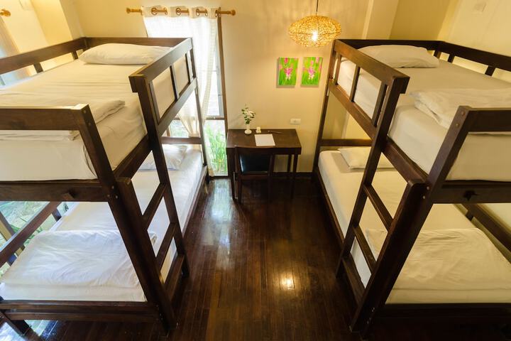 Room 7 of 89
