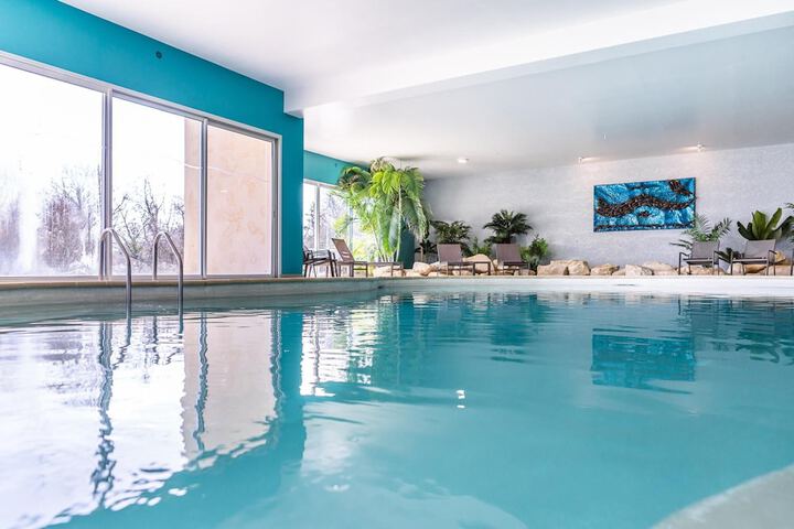 Pools & Facilities