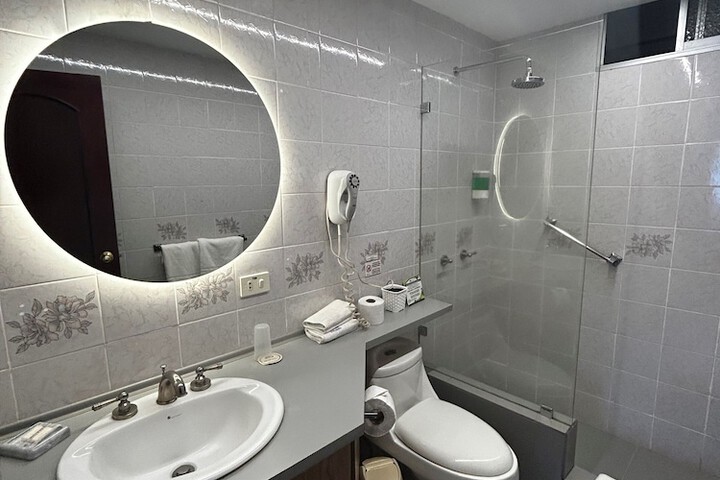 Room 40 of 59