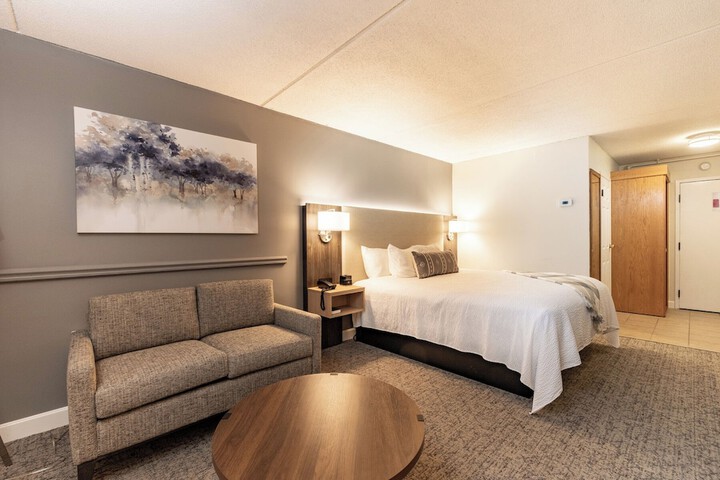 Room 54 of 108