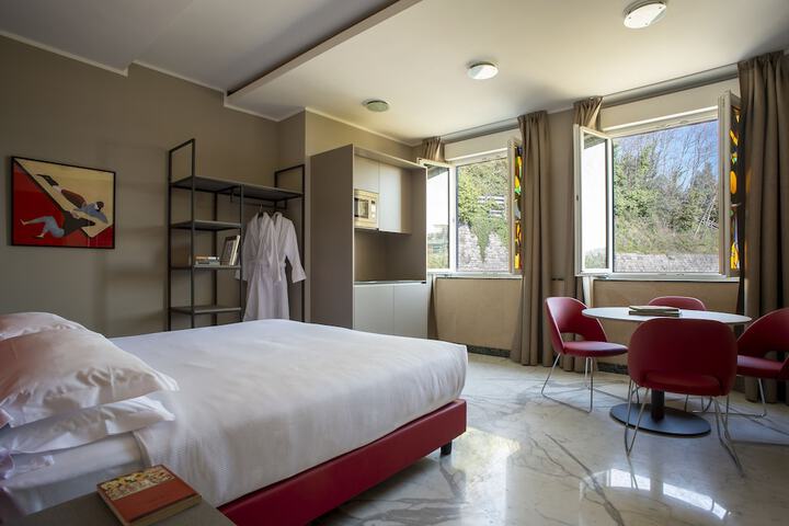 Room 19 of 57