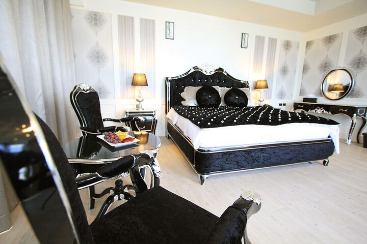 Room 22 of 60