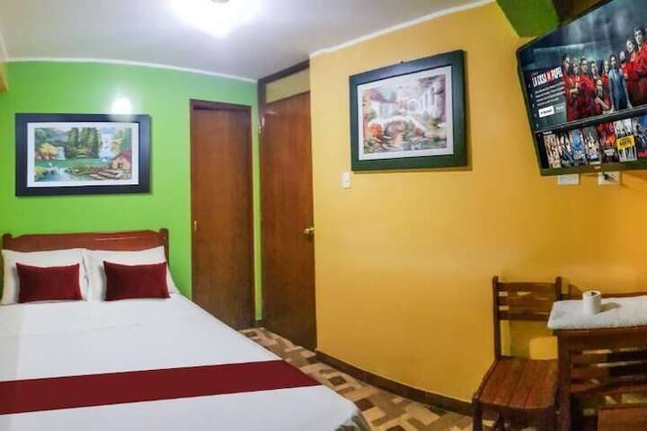 Room 3 of 8