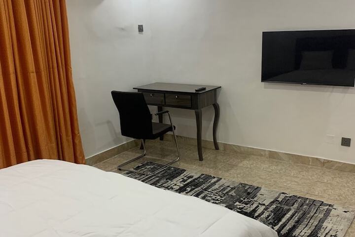 Room 20 of 23