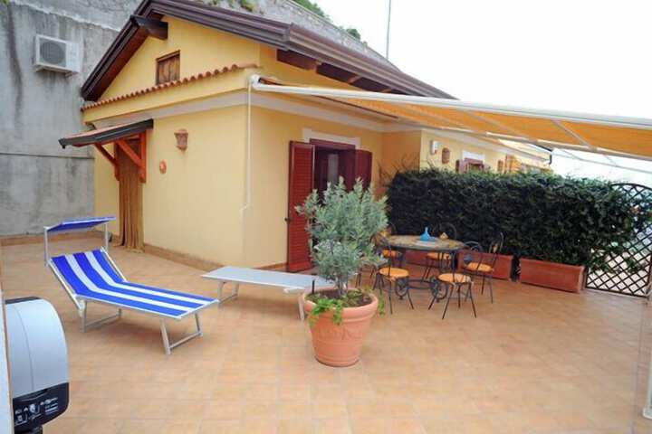 Terrace/Patio 22 of 36