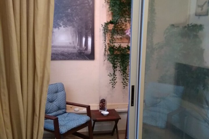 Room 10 of 21