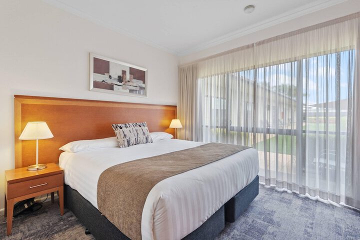 Room 50 of 121