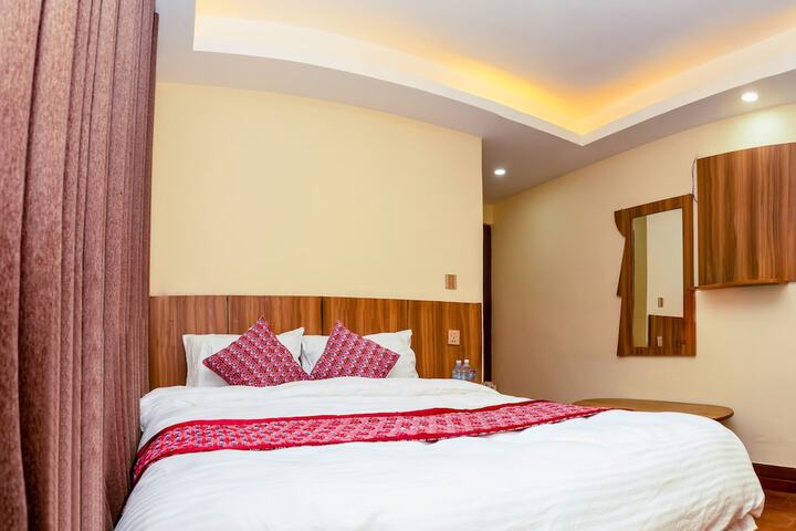 Room 8 of 23
