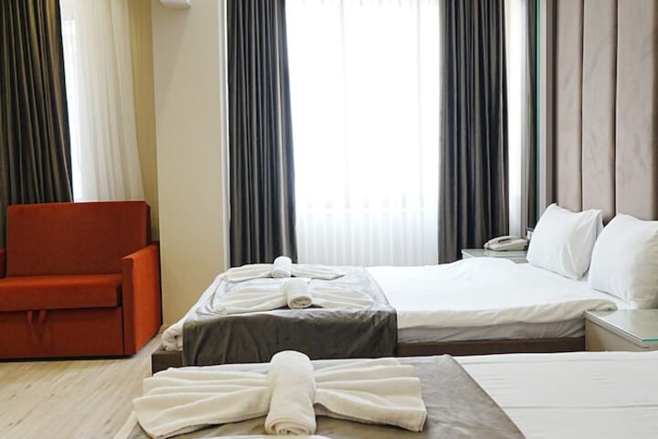 Room 49 of 65