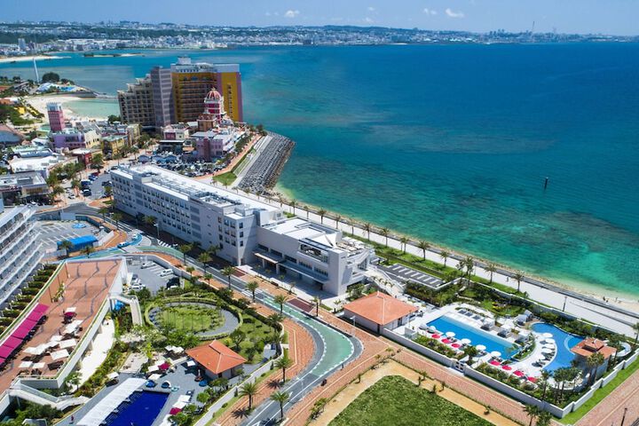 Exterior of DoubleTree by Hilton Okinawa Chatan Resort