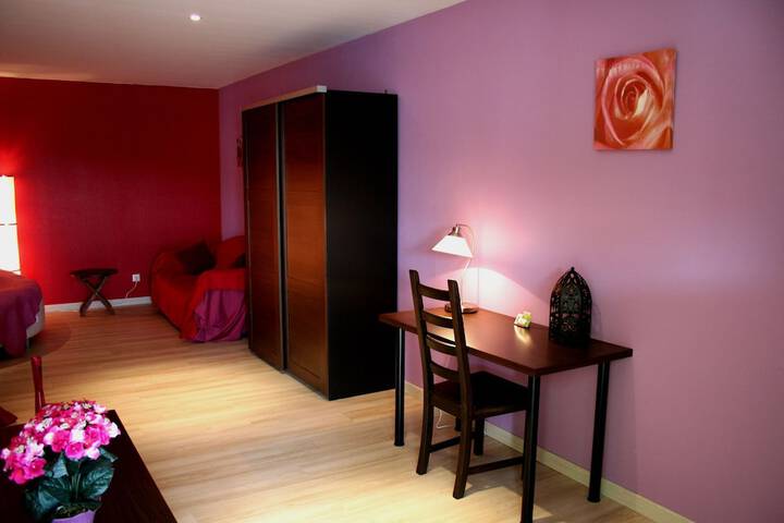 Room 6 of 54