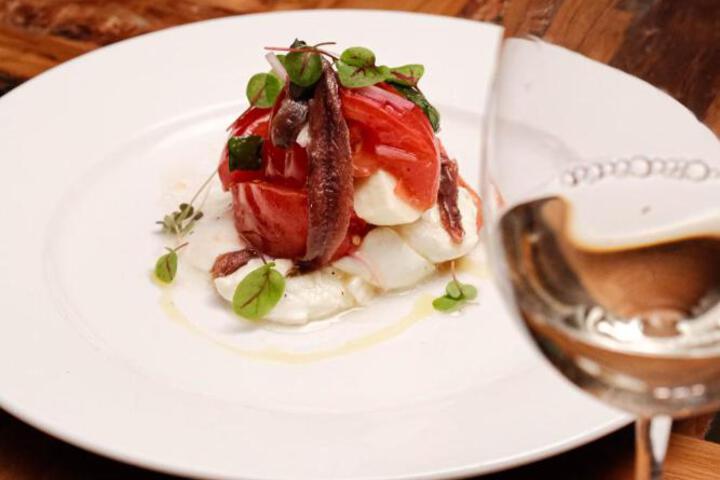 Dining 52 of 67