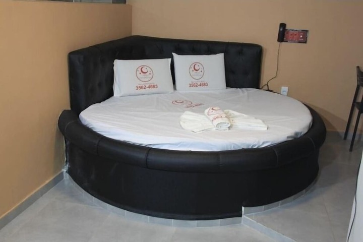 Room 2 of 13