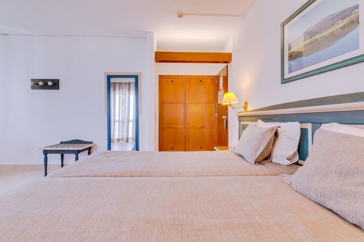 Room 7 of 29