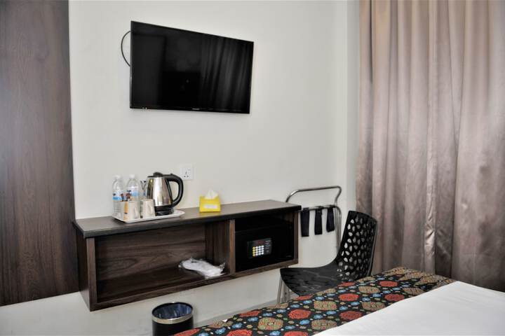 Room 19 of 49