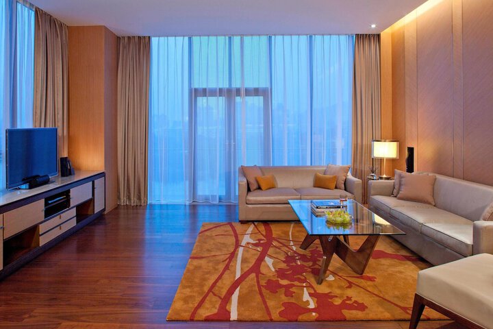 Room 21 of 51