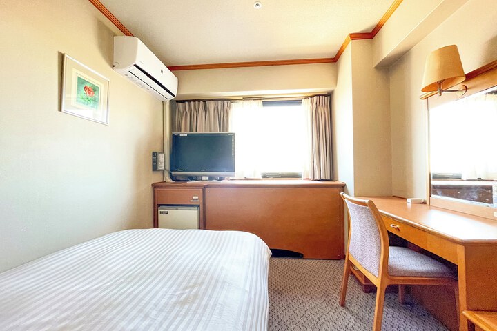 Room 21 of 45