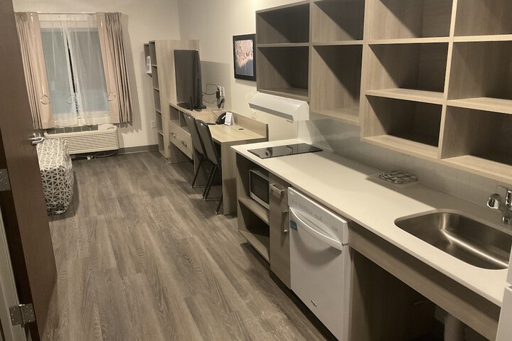 Room 7 of 34