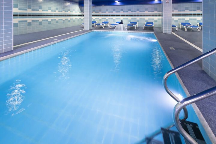 Hotel with Pool