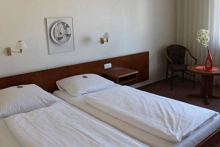 Room 7 of 21