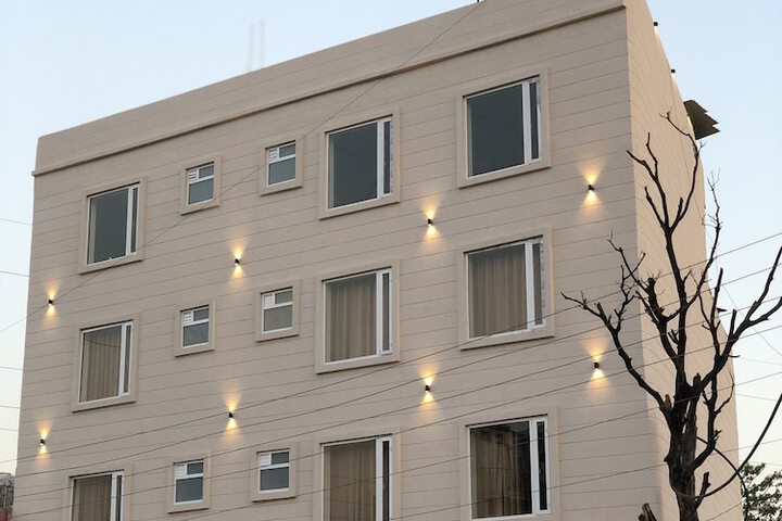 Hotel Dev Ganga