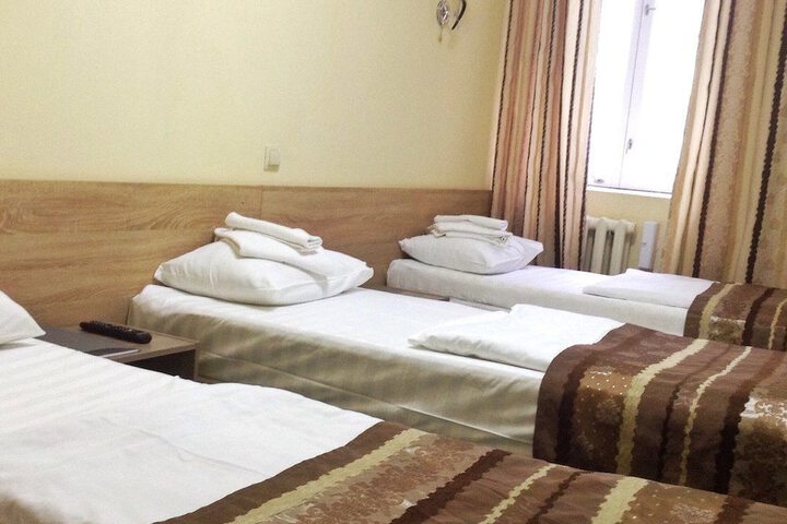 Room 8 of 21